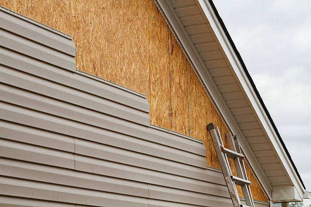 24/7 Emergency Siding Repair experts in York New Salem, PA